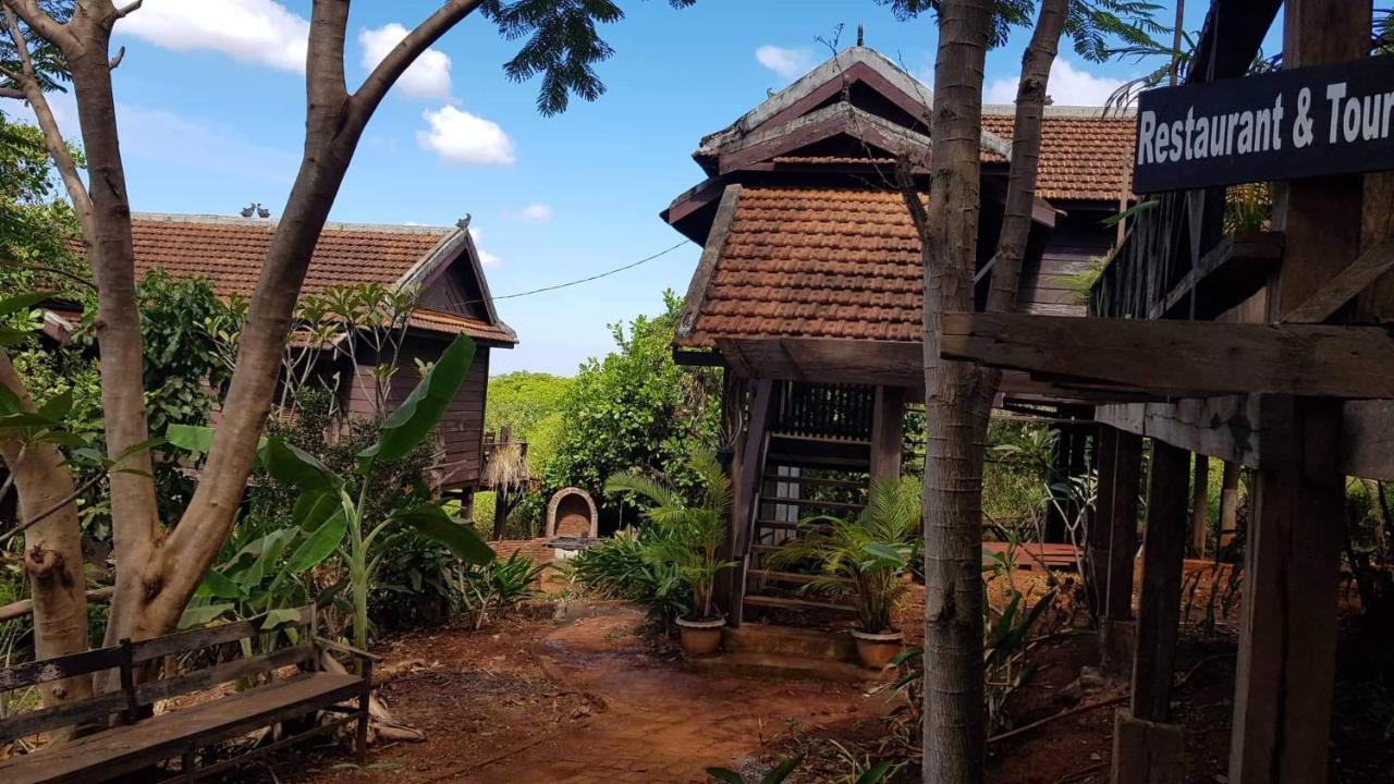 Nature House Eco-Lodge& Trekking Banlung Eksteriør bilde