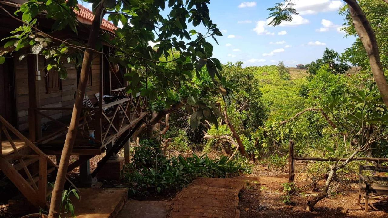 Nature House Eco-Lodge& Trekking Banlung Eksteriør bilde