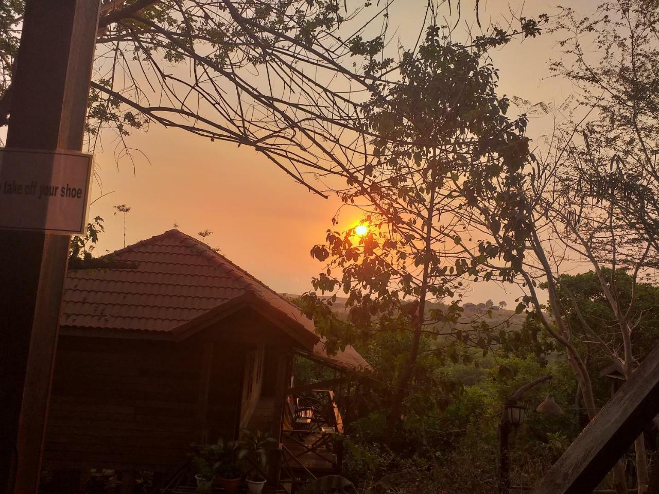 Nature House Eco-Lodge& Trekking Banlung Eksteriør bilde