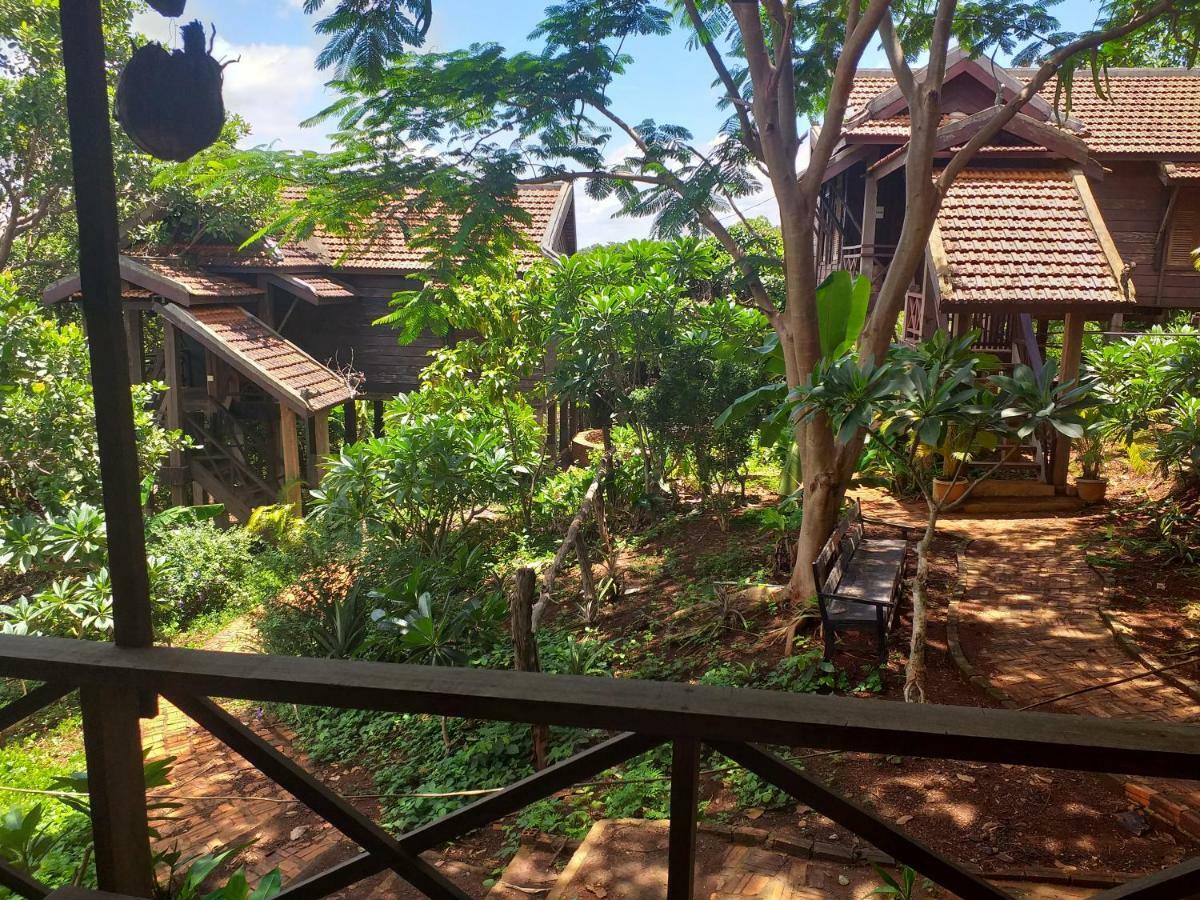 Nature House Eco-Lodge& Trekking Banlung Eksteriør bilde
