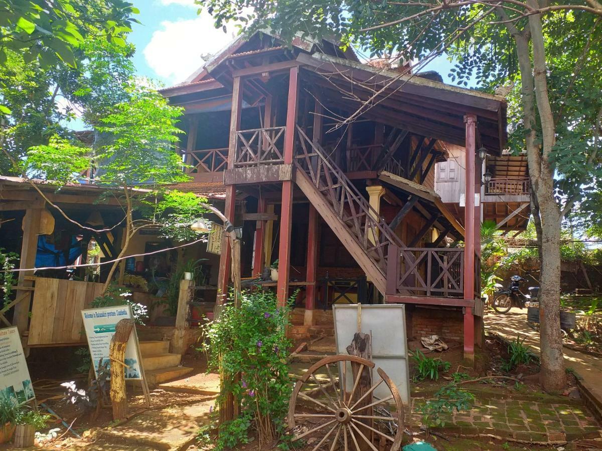 Nature House Eco-Lodge& Trekking Banlung Eksteriør bilde