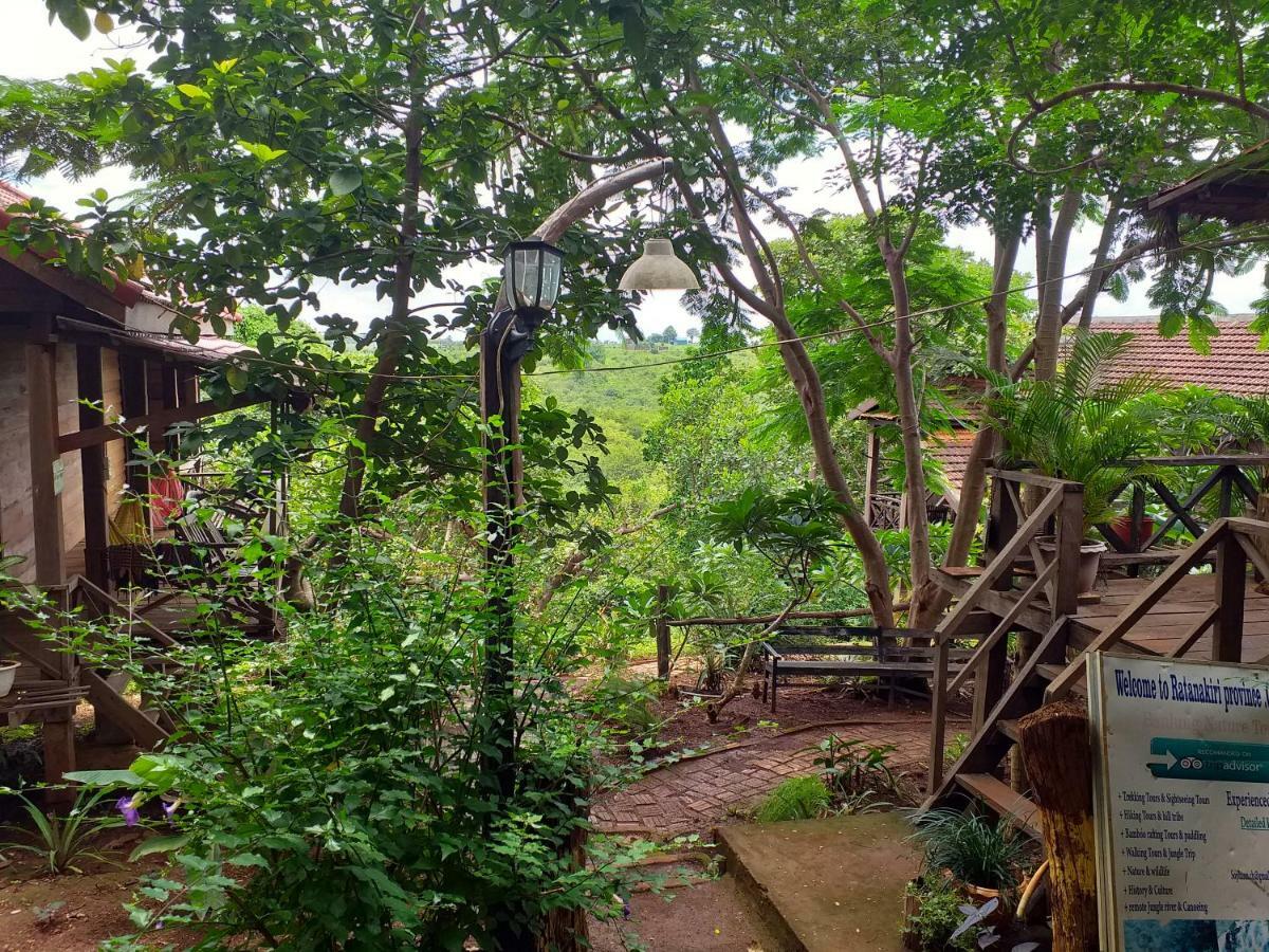 Nature House Eco-Lodge& Trekking Banlung Eksteriør bilde